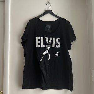 Elvis tee